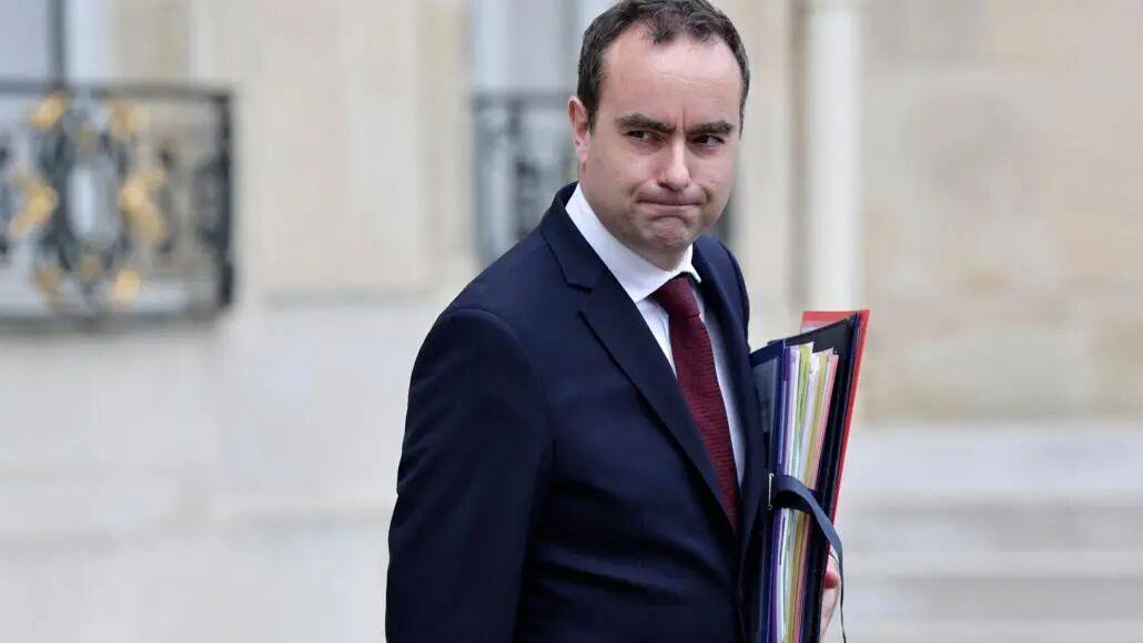  那个让法国总理「翻车」的破折号，藏着我们每个人的写作焦虑 情感心理