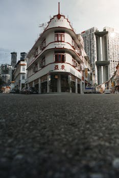 岭南转债的市场表现,投资者关注的焦点;债券类型与转换机制解析 股票财经