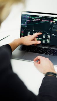 职业投资者:微盘股震荡期的逆向博弈指南 股票财经