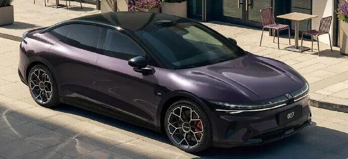  技术解析丨极氪007双车上市：900V平台+EVA机器人重新定义中型纯电标杆 汽车科技